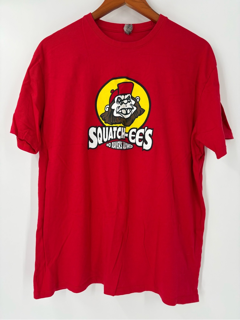 Squatch-EE's Red Graphic No Beavers Allowed Tee Shirt Top Soft Cotton Women XL
